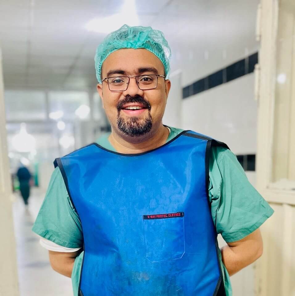 Dr Mazhar Rafique arthroscopy surgeon in Lahore