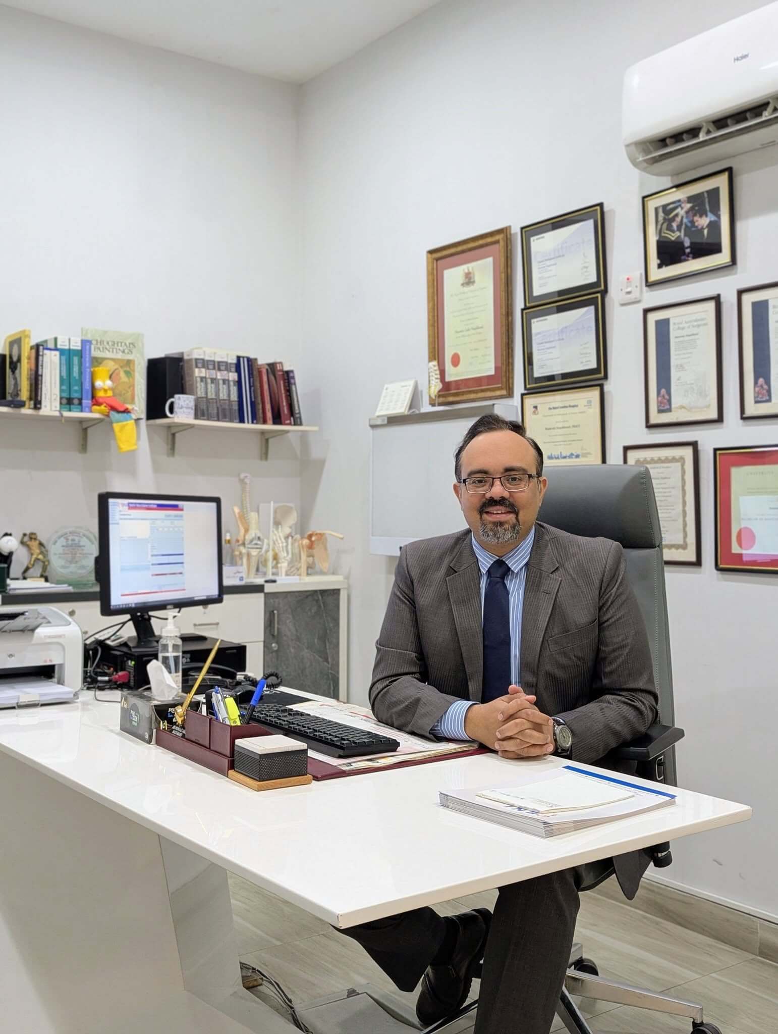 Profile photo of Dr Mazhar Rafique orthopaedic surgeon in Lahore